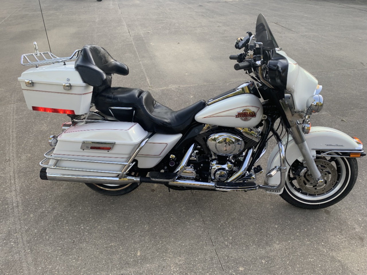 2005 Harley Davidson  FLHTC Electra Glide Classic